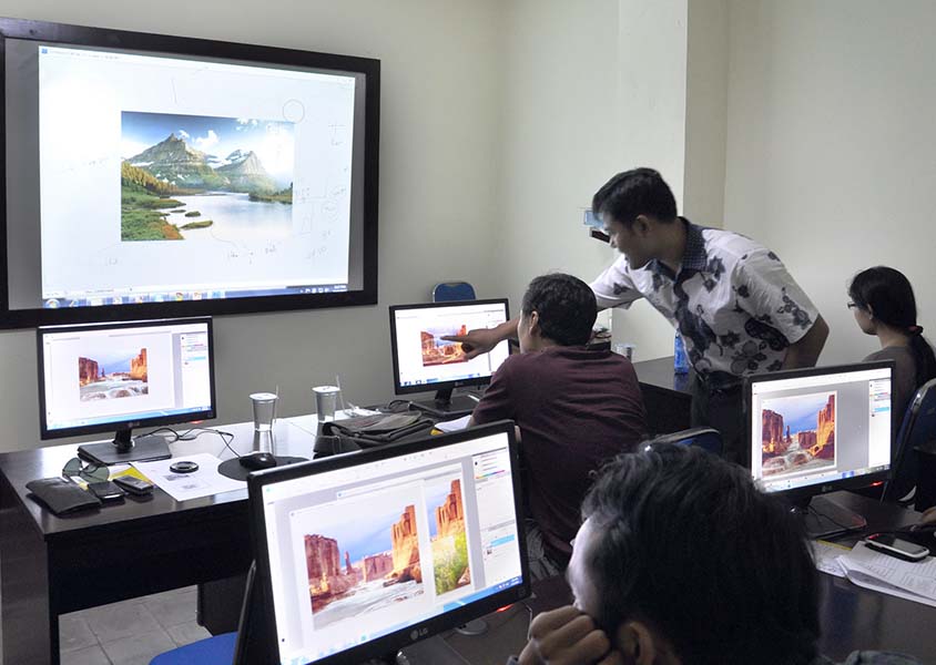 kursus komputer untuk masyarakat PKBM Cirebon